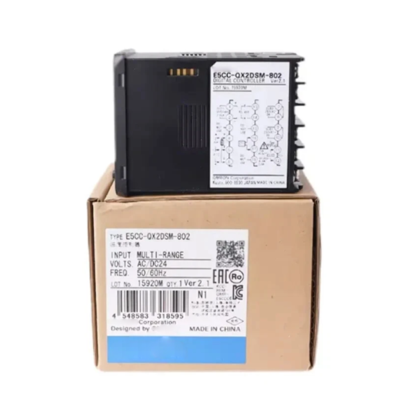 E5CC-QX2DSM-802 Thermostat