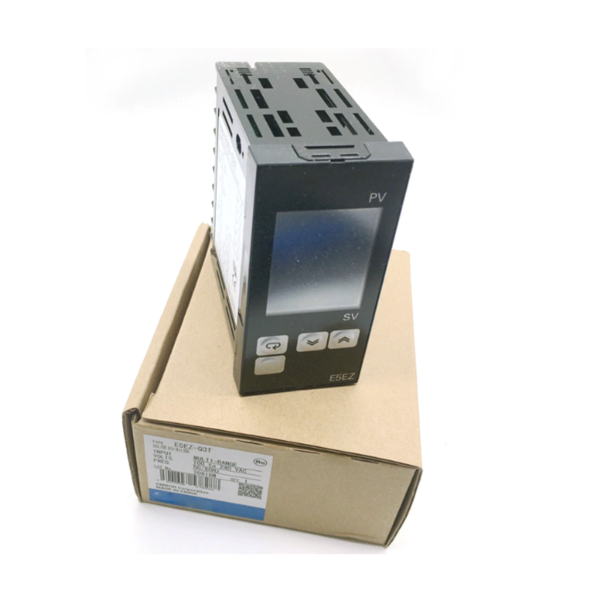E5EZ-Q3T Thermostat